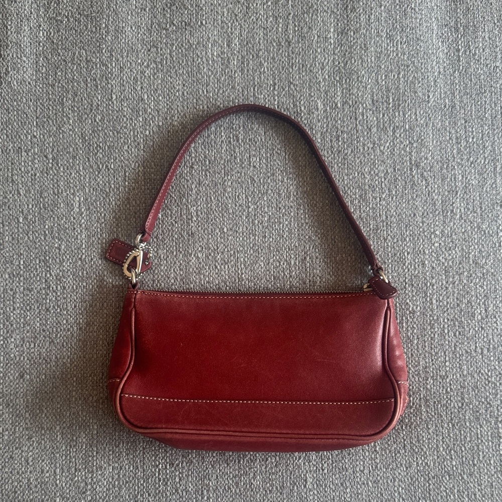 Coach dark red Leather Shoulder Bag
